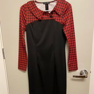 Collared black & red dress with button accent